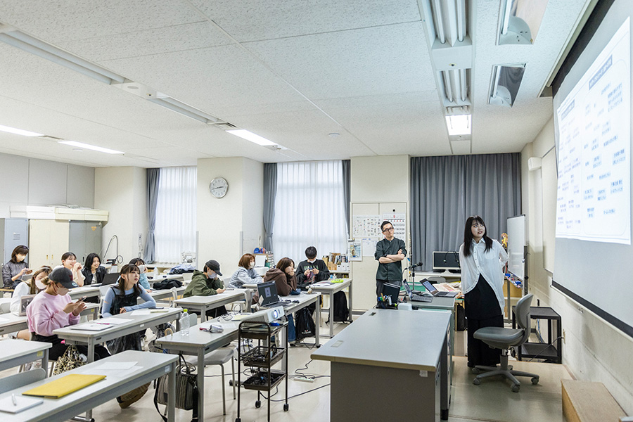 0031 文化服装学院の学生たちが参画！「渋谷のお土産を考えるプロジェクト」始動